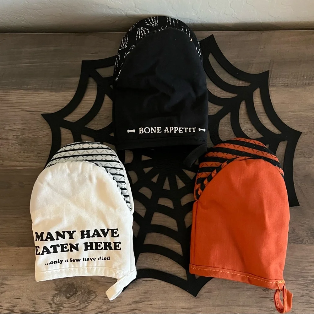 Target Halloween Oven Mitts Set of 3 Ghost, Skeleton Hand & No Tricks